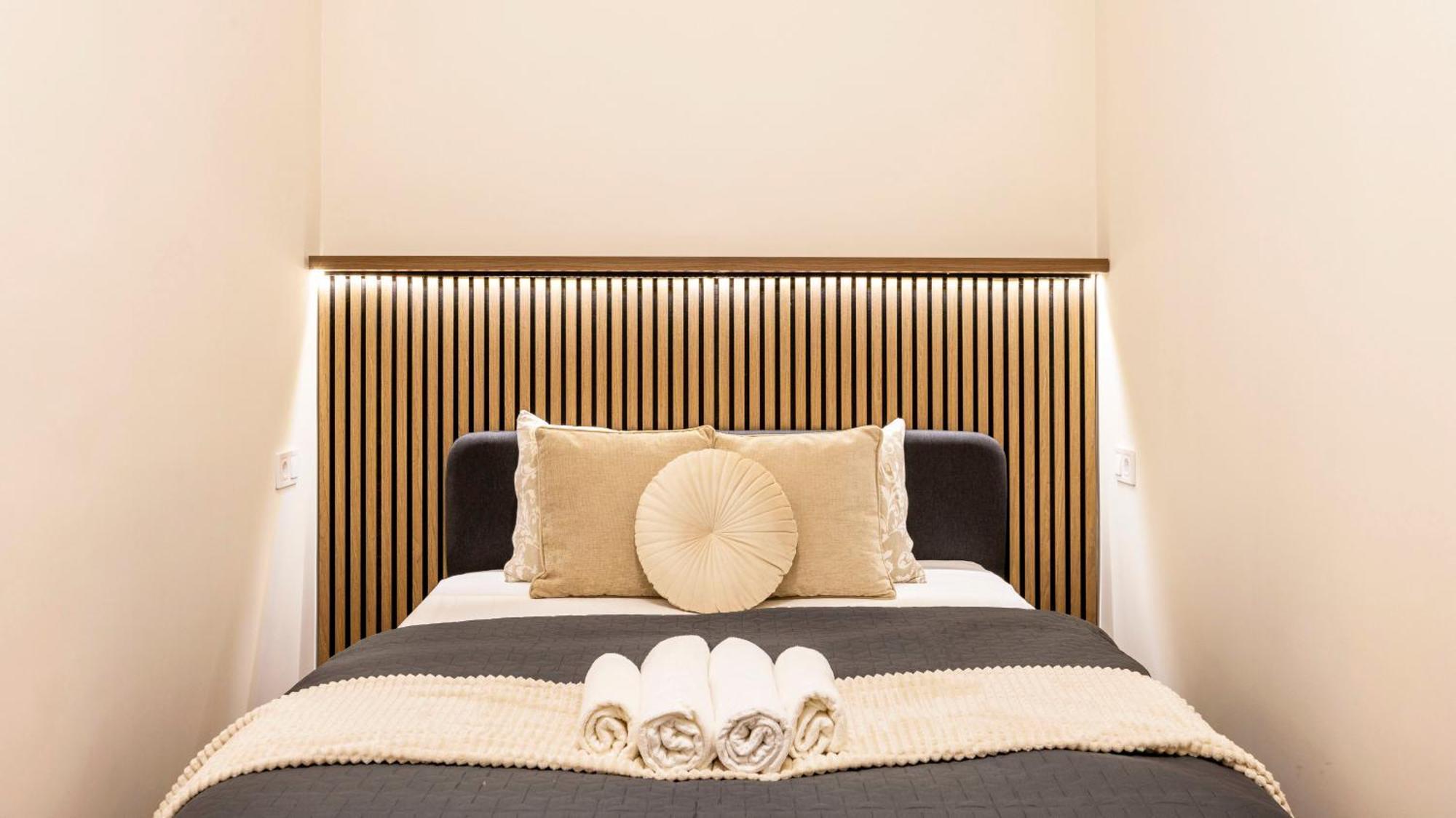 Deluxe Izabella Center With 4bedrm, 3bathrm Budapest