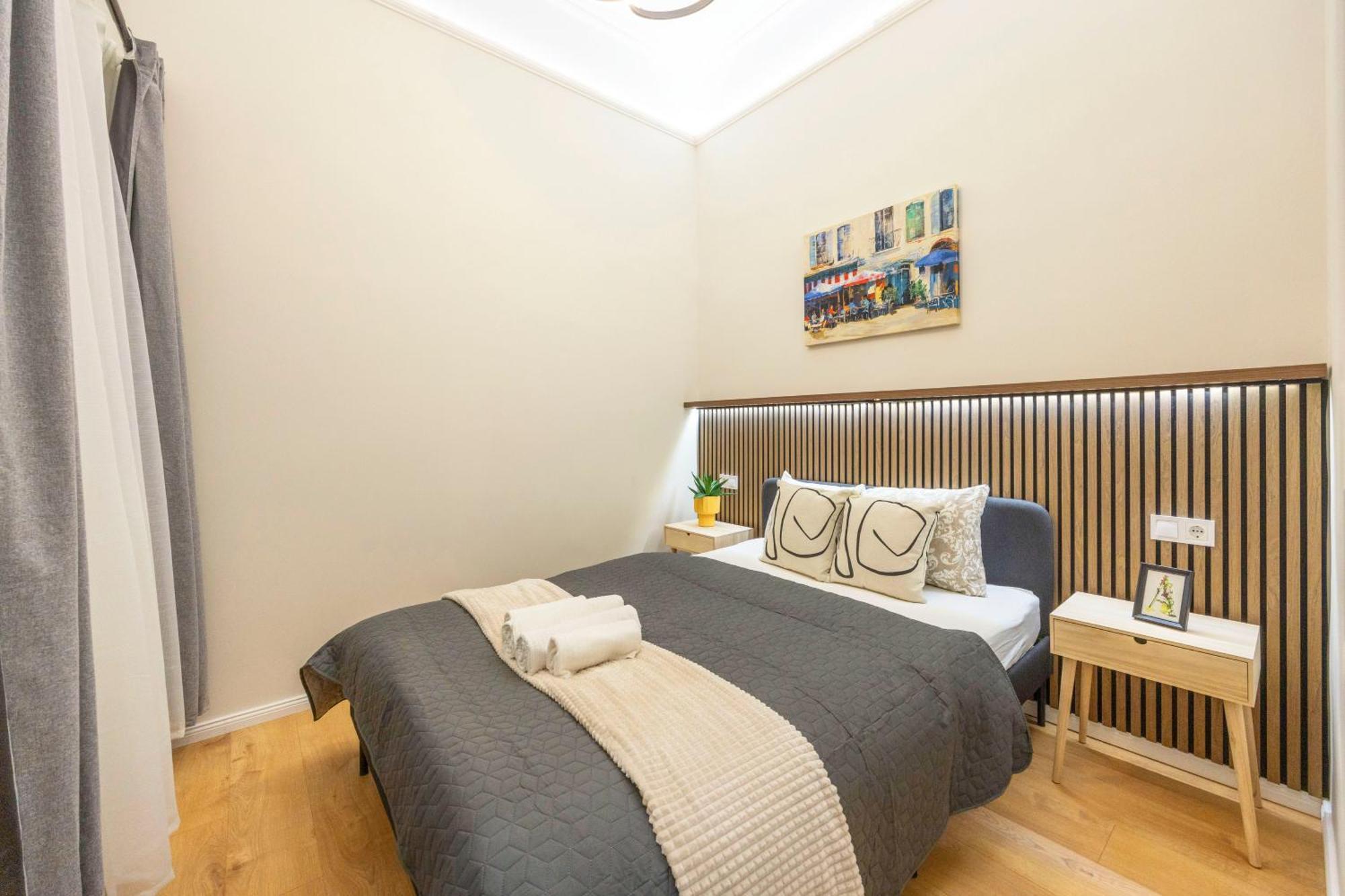 Deluxe Izabella Center With 4bedrm, 3bathrm * Budapest